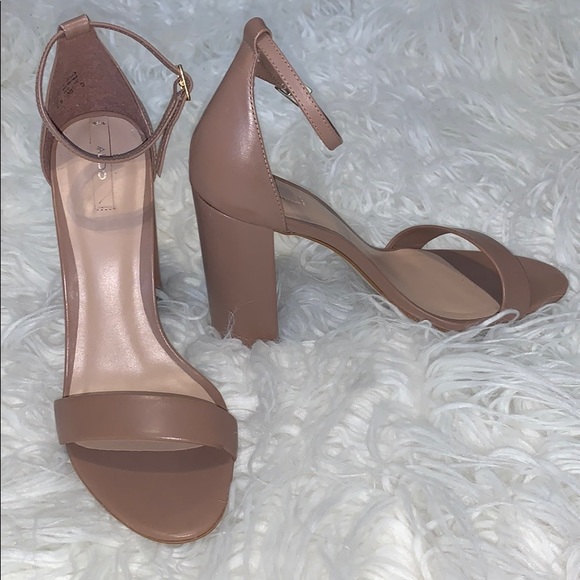 Aldo Chunky Heels - Picture 1 of 5